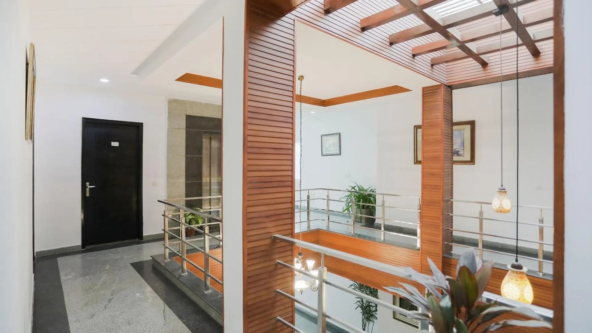 Hotel O Kanishk Inn Gurgaon