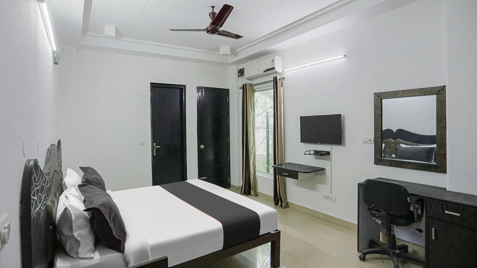 ***  Hotel O Kanishk Inn Gurgaon Índia
